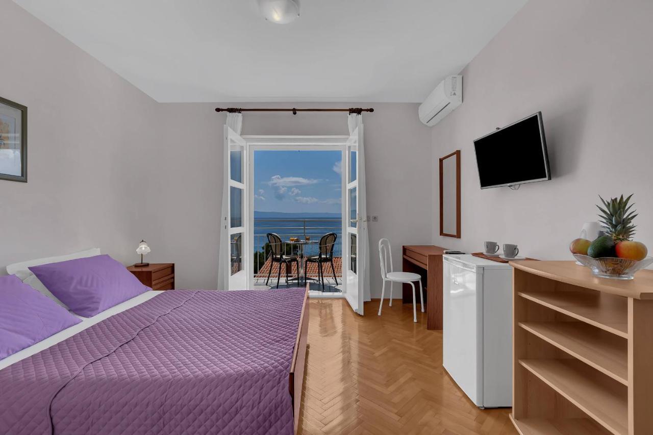 Beachfront Rooms Ana Tučepi Exterior foto